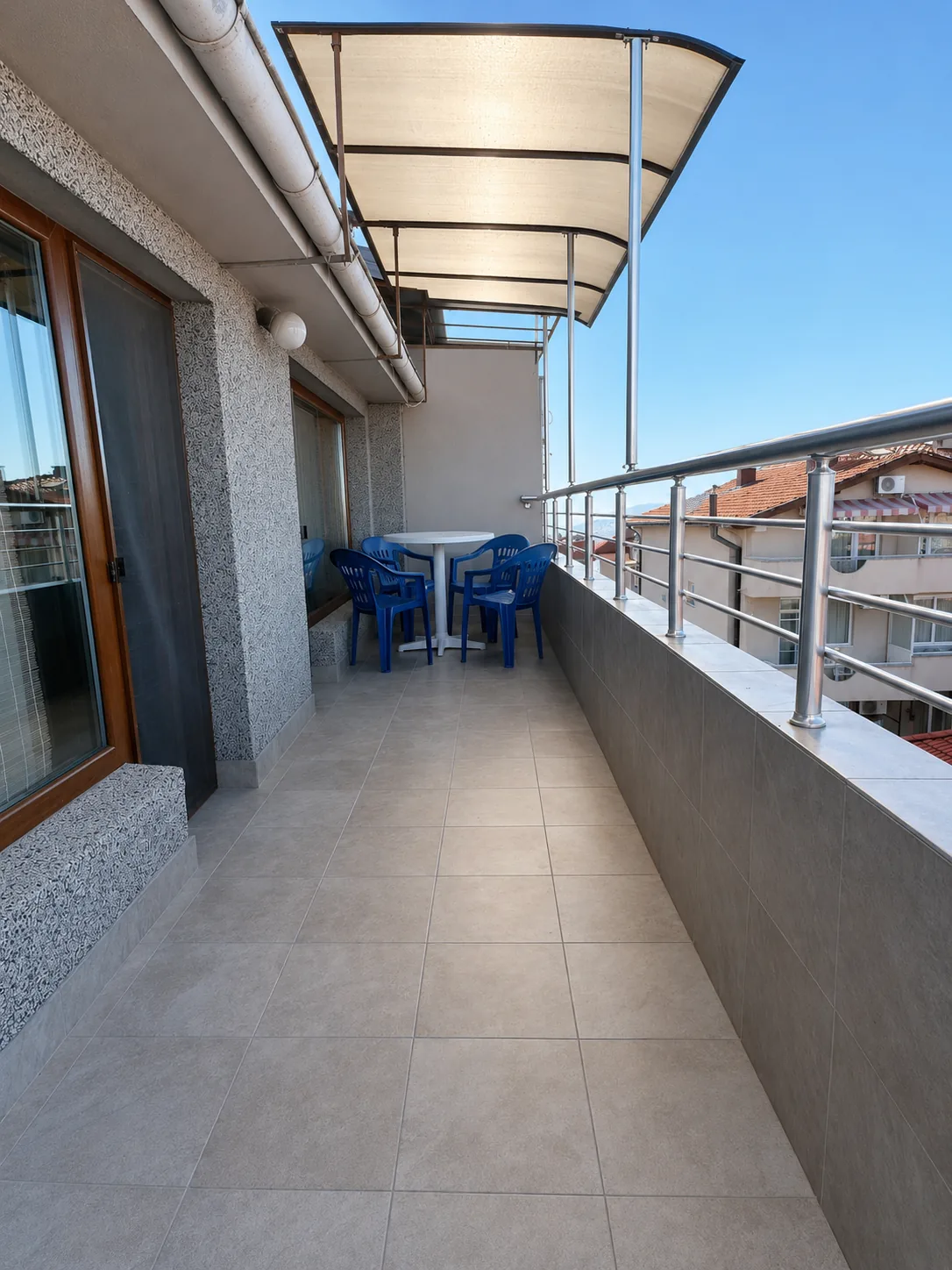 Family Apartment 5